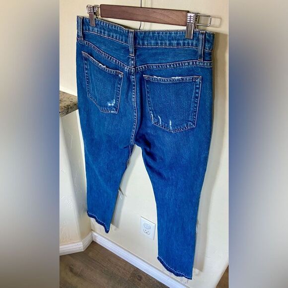 Reformation women’s size 29 distressed petite mid rise ripped jeans with detail - Picture 6 of 12